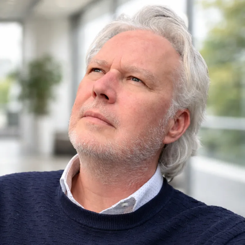 De oprichter van SourceLens
